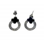 7096 - Arete trebol negro con baquette